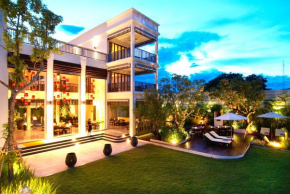 Aruntara Riverside Boutique Hotel -SHA Extra Plus
